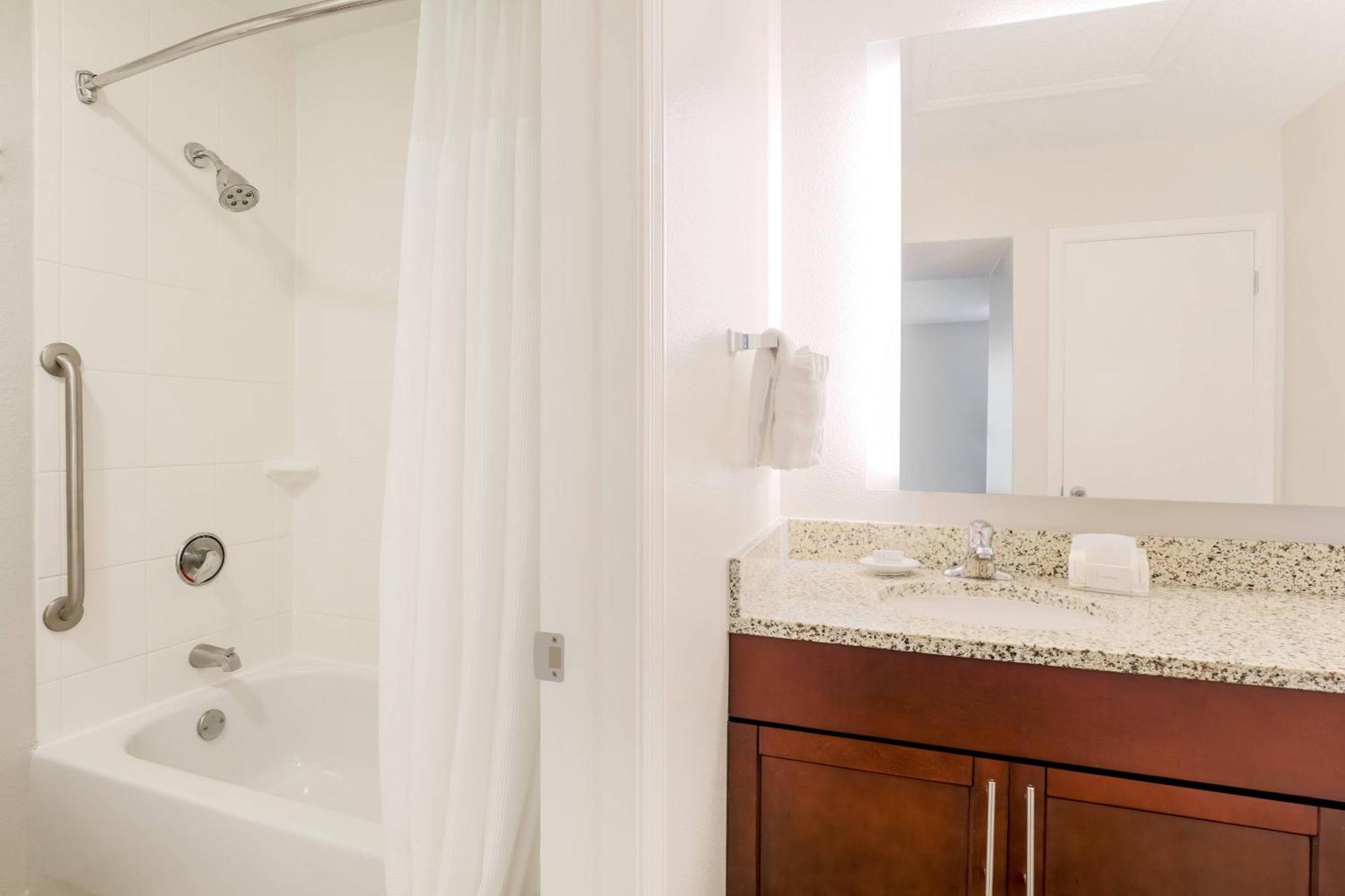 Residence Inn Boca Raton Εξωτερικό φωτογραφία